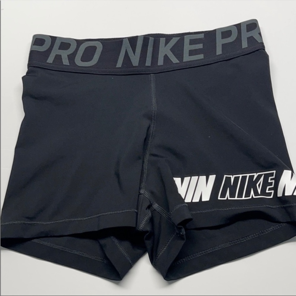 Black Nike pros